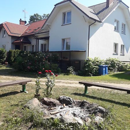 U Wikinga Hotell Zastan Exteriör bild