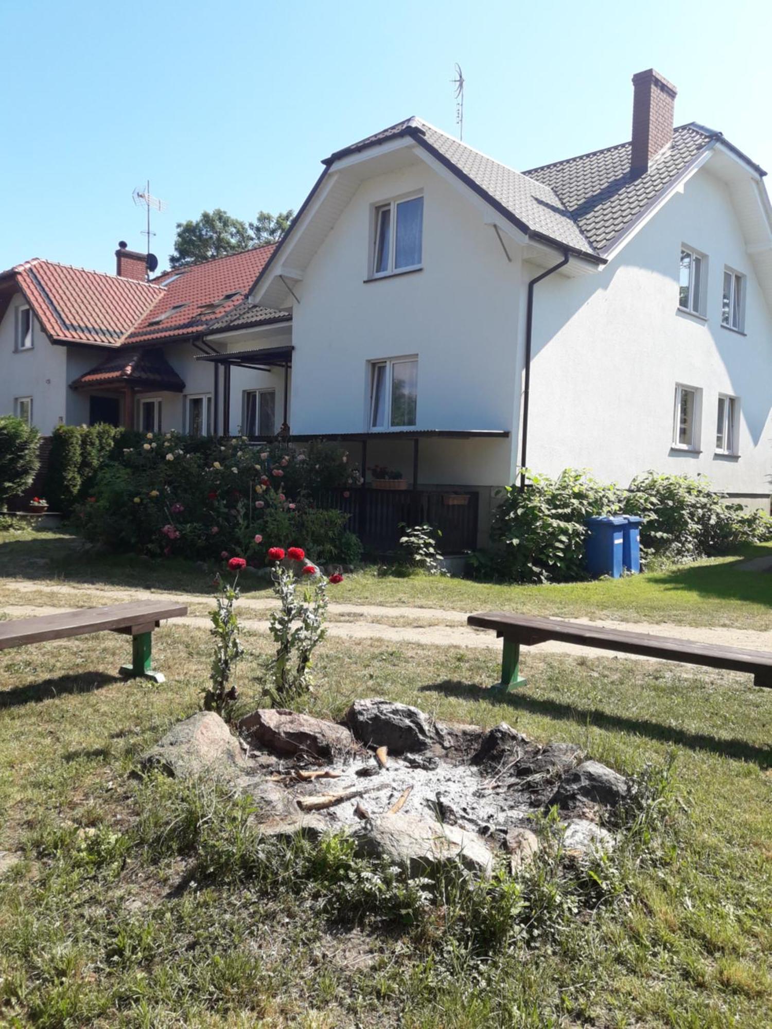 U Wikinga Hotell Zastan Exteriör bild