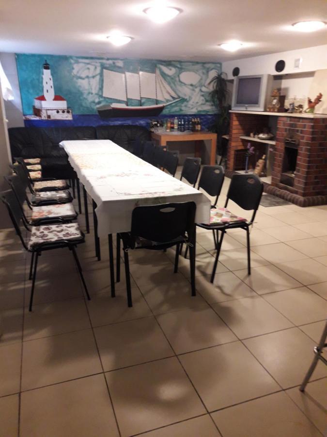U Wikinga Hotell Zastan Exteriör bild